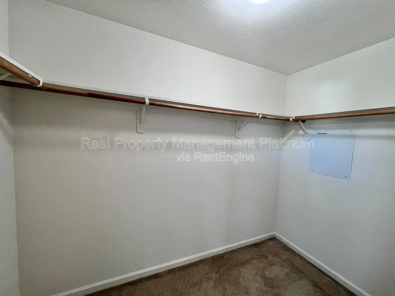 5460 W Ashcroft Ave — Photo 17