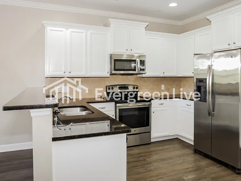107 Properzi Way SW — Photo 5