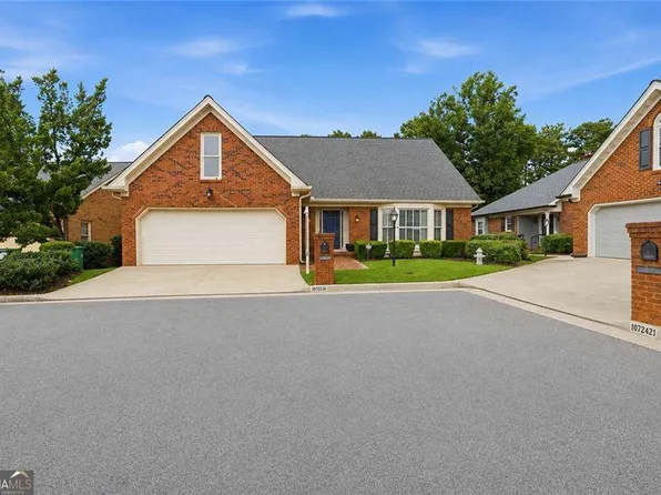 1826 Hermitage Pl, Decatur, GA 30033