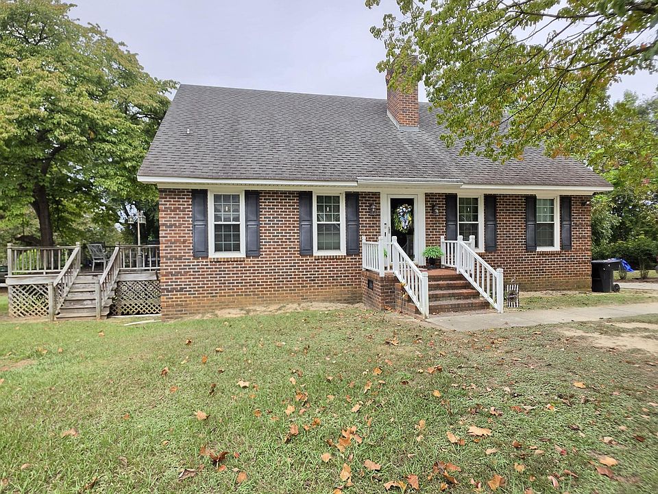 1st image of 705 Peterson Street