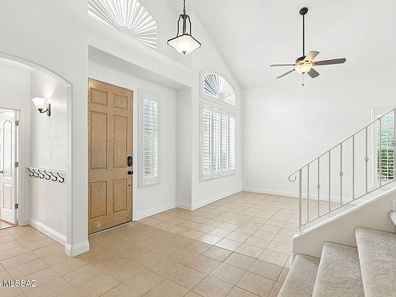 4th image of 8952 E Rainsage St