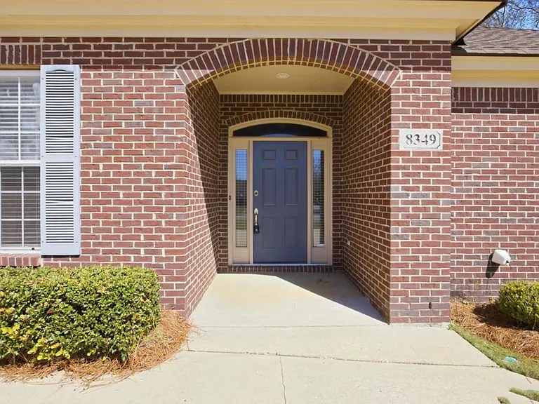 8349 Grayson Grv — Photo 4