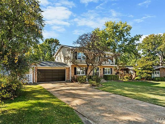 3rd image of 9047 Lowill Ln