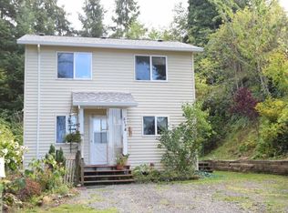 217 Hall St, Wheeler, OR 97147