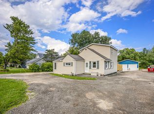 1842 Leland Rd, Smiths Creek, MI 48074