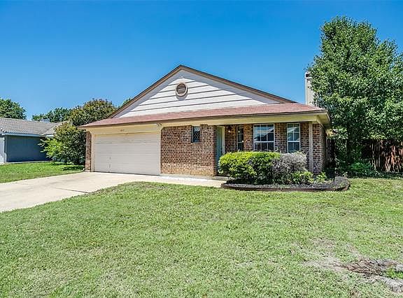 4th image of 1317 Nelson Pl