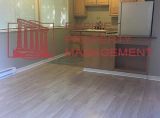 2143 W 16th Ct, Eugene, OR 97402