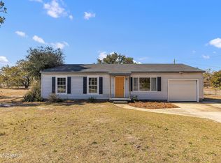 113 Freshwater Dr, Hubert, NC 28539