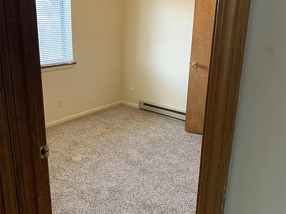 4th image of 1135 American Legion Blvd #10945300