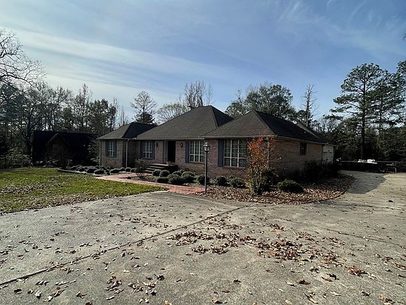 2nd image of 466 Westbrook Dr