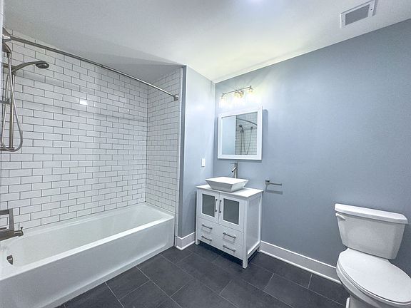 2nd image of 1455 State St #108