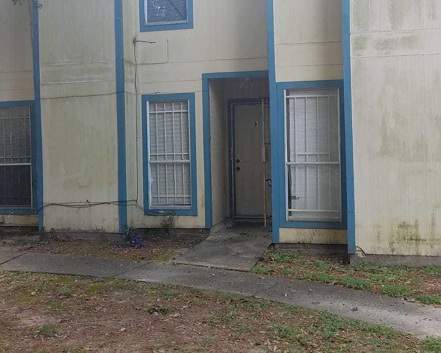 1st image of 5834 Twisted Pine Ct Unit A
