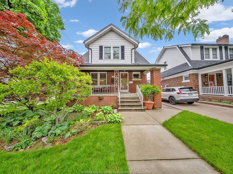 2295 Chilver Rd, Windsor, ON N8W 2V4 | MLS #25014308 | Zillow