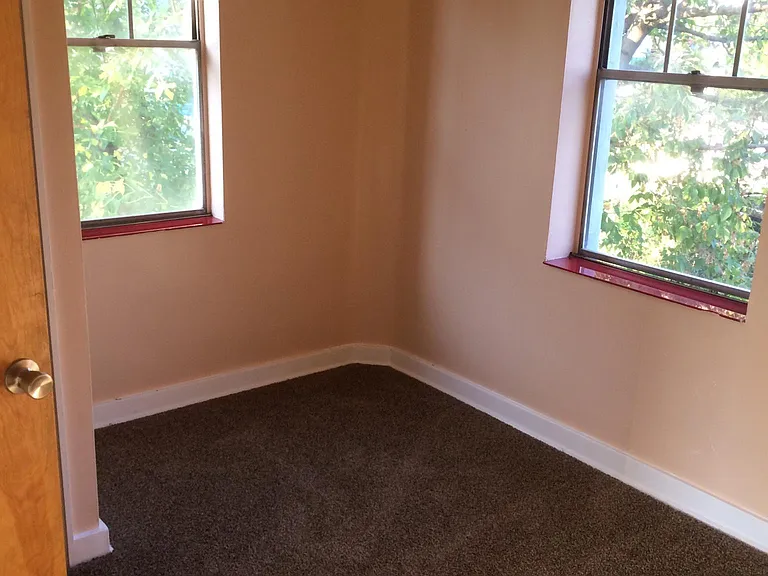 2379 Lumber Ave #2 — Photo 8