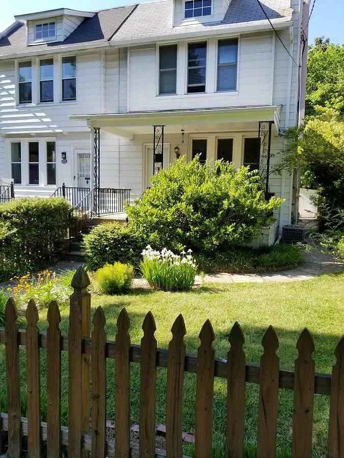 4223 Brandywine St NW — Photo 1