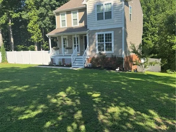 104 Pleasant Grove Ct, Aylett, VA 23009