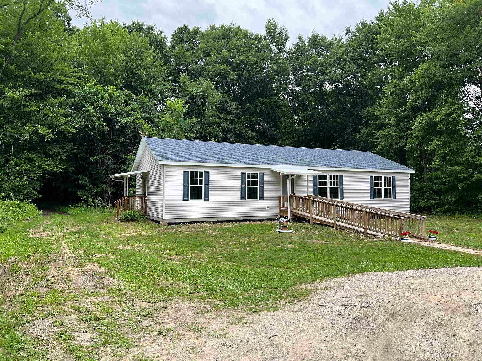 12159 N Jennings Rd, Clio, MI 48420 Zillow