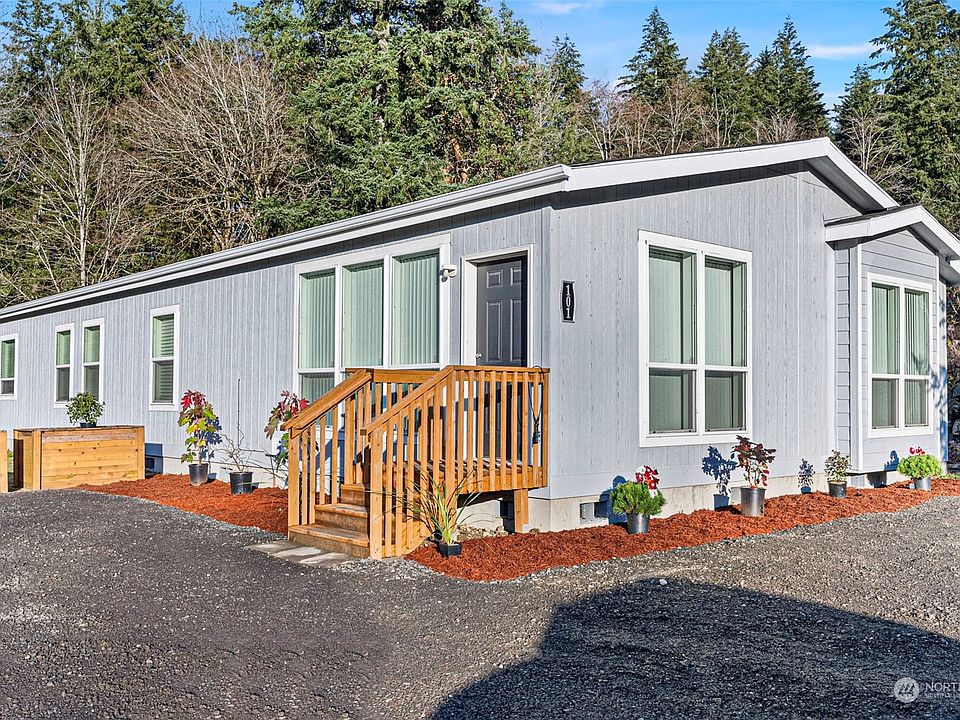 1st image of 101 NE Byerly Drive