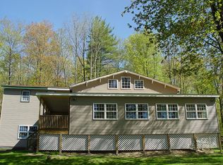 401 Crawford St, Pine Bush, NY 12566