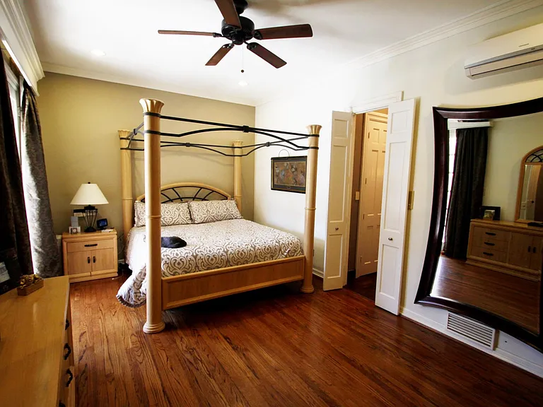 Master suite is downstairs