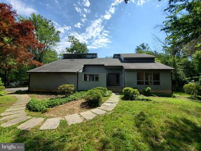 11 Teak Ln, Princeton, NJ, 08540