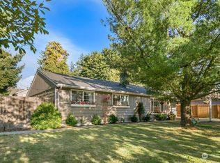 21105 50th Pl W, Lynnwood, WA