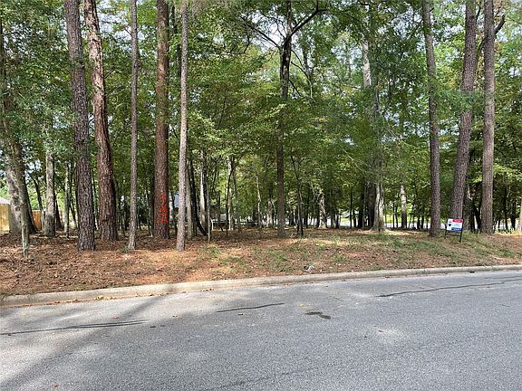 4th image of 1885 Rollingwood Dr