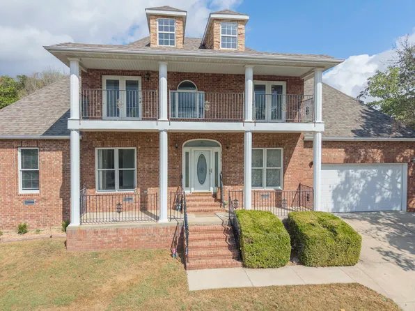 309 Summerwood Drive, Branson, MO 65616