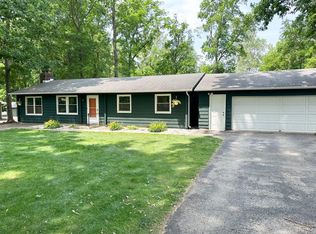 9128 Aetna Rd, Churubusco, IN 46723