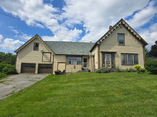 74 W Main St, Lunenburg, VT 05906