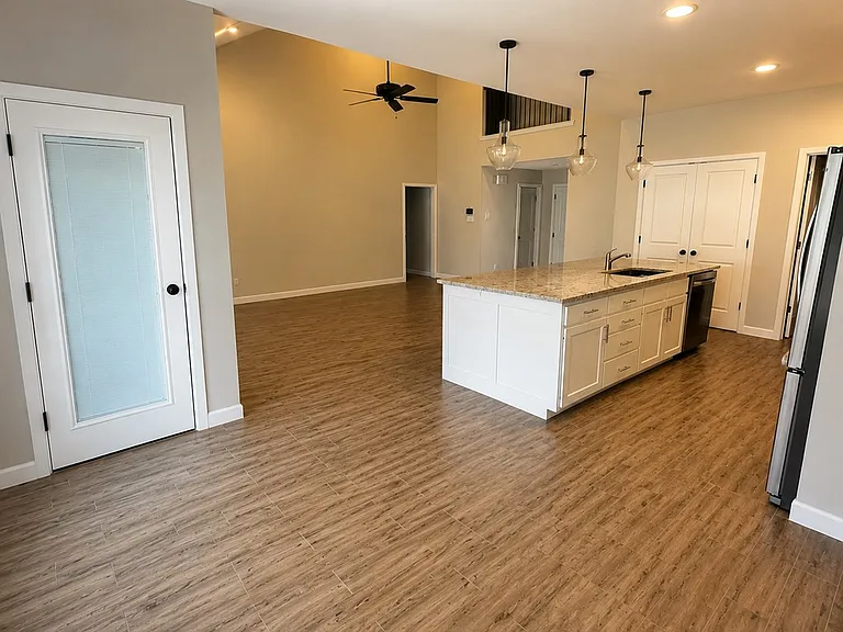 1209 Milltown Rd — Photo 9