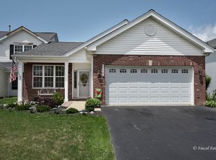 28806 Sawmill Ln, Lakemoor, IL