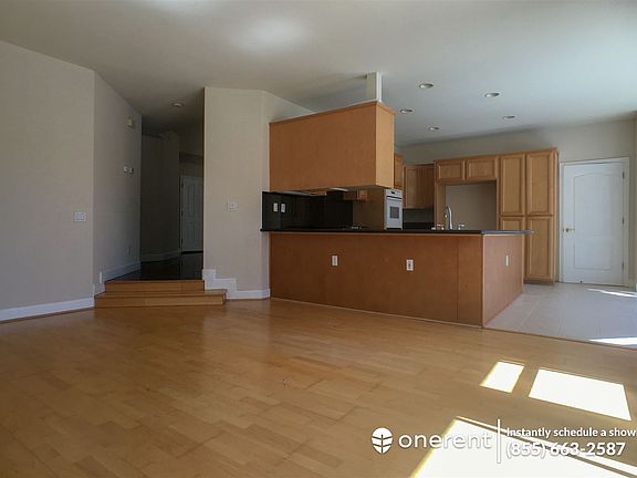 4th image of 7342 Alexis Manor Pl