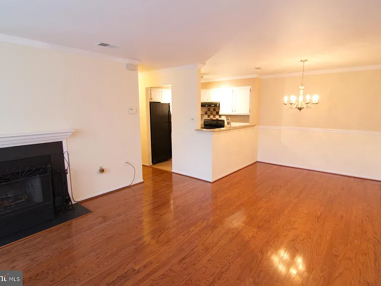 7718B Lexton Pl #102 — Photo 13