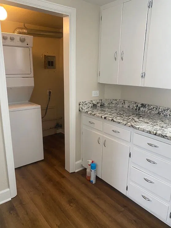 2 bed, 800 sqft, $1,795 — Photo 1