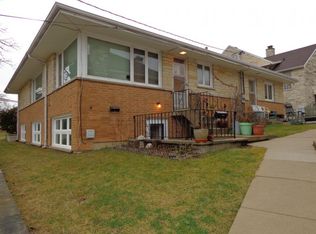 247 Burchell Ave, Highwood, IL
