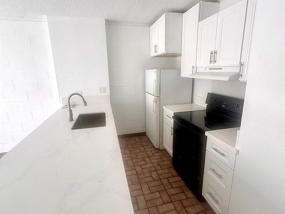 1st image of 1642 Kewalo St APT 202