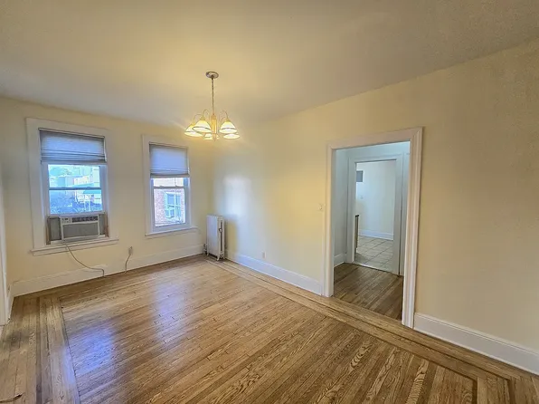 21-41 32nd Street image 1 of 8