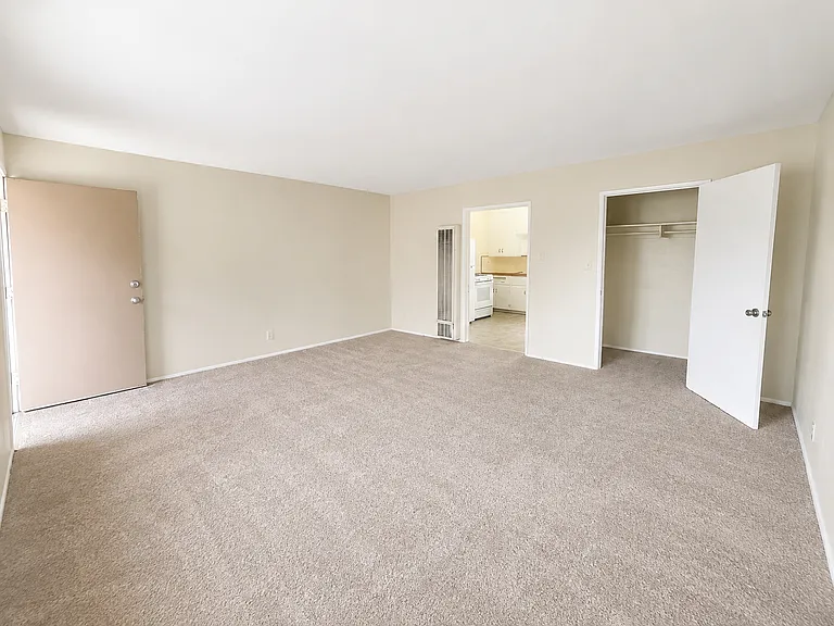 4955 Trojan Ave #J — Photo 4