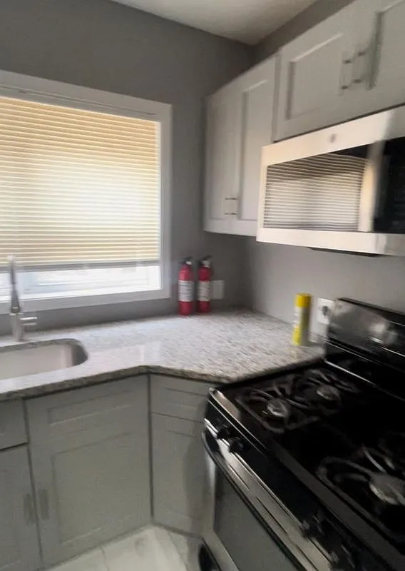 1 bed, 1.0 bath, 1120 sqft, $775 — Photo 3