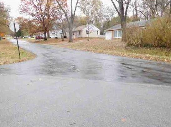 2nd image of 6743 Sterling Ave