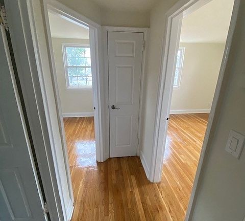 5th image of 175 Gold St #714e97451