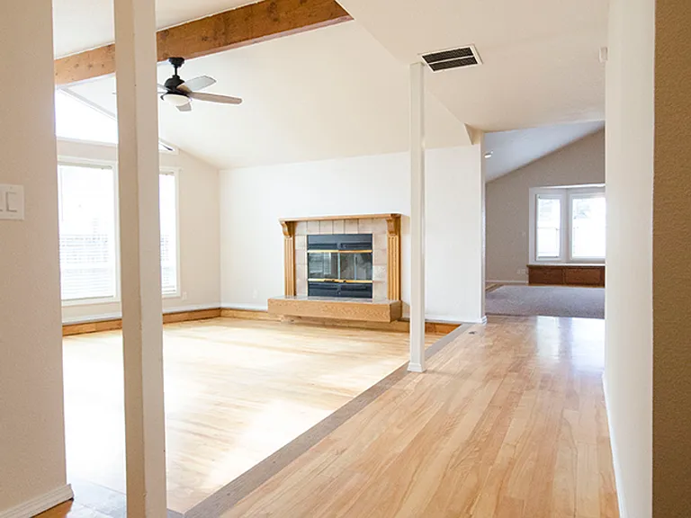 5513 N Creswell Ave — Photo 14