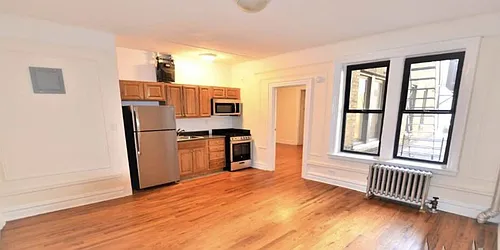 Rented by Urban Real Estate Property Group Inc