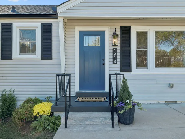 1918 Overton Dr, Columbia, TN 38401