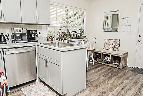 4th image of 301 Bullock Blvd