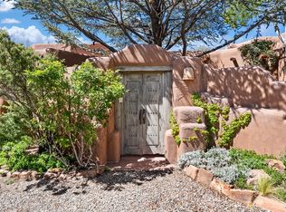 17 Tano W, Santa Fe, NM 87506