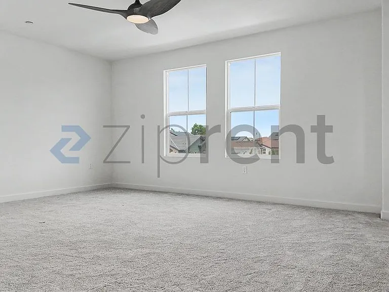 10110 Elise Way — Photo 37