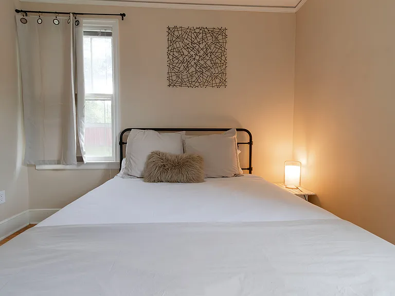 2318 Baxter St — Photo 10