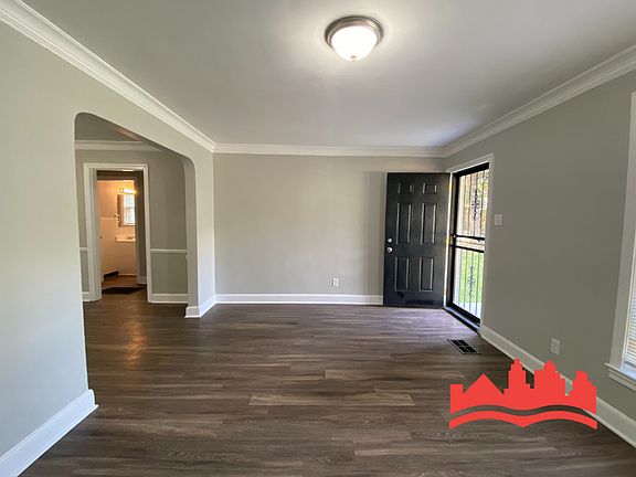 3rd image of 956 Goodman St